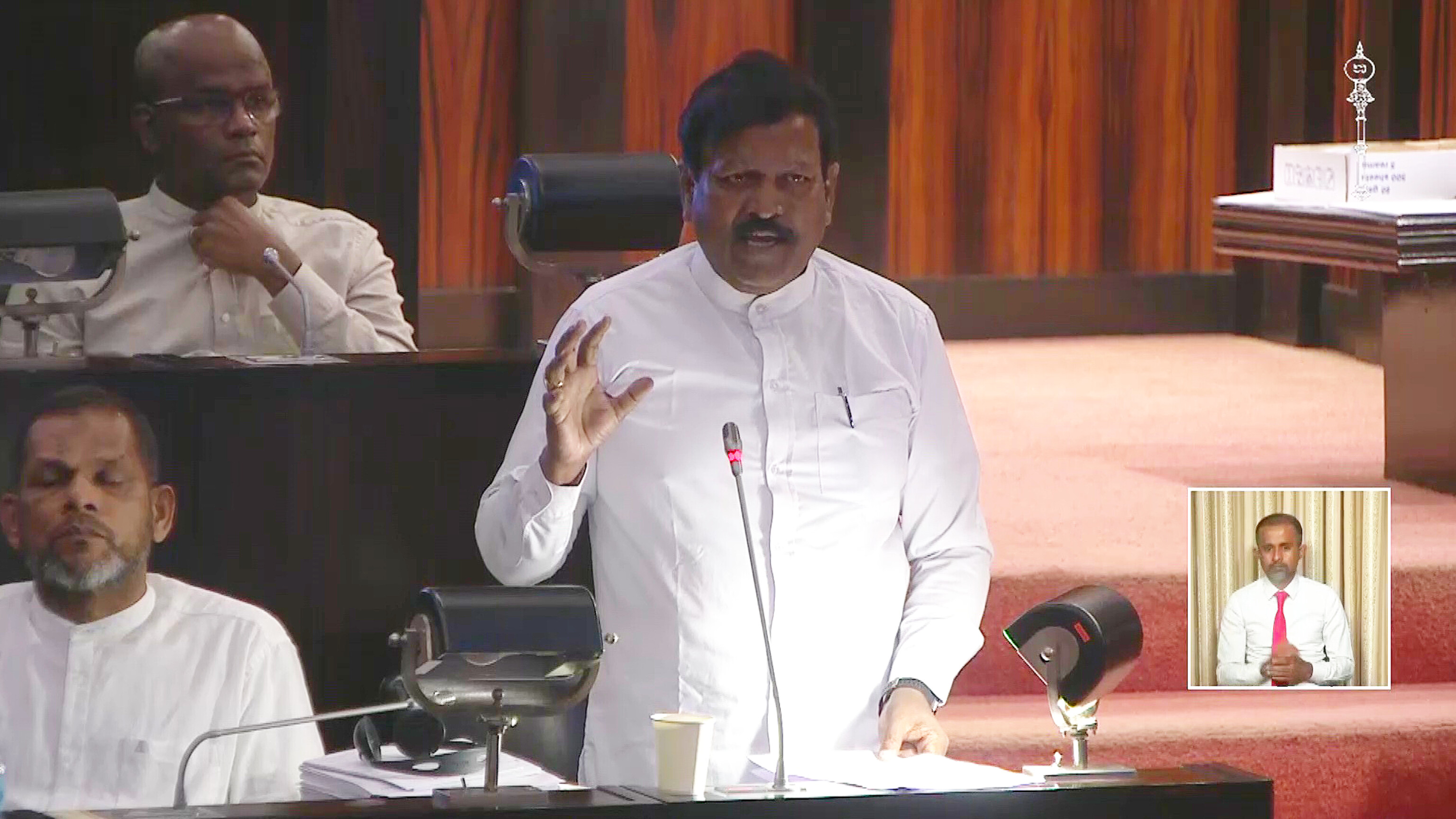 இனவாதம் பழுத்துப்போன பெரும்பான்மை அரசுகளின்  அடாவடி தொடர்கிறது - ரவி MP